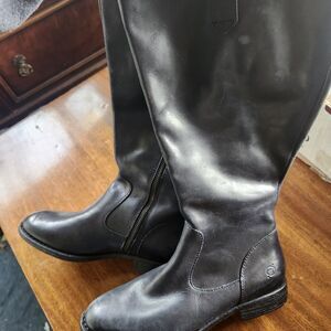 Born Womens Black Leather Knee High Riding Boots Zip Closure Size 7.5